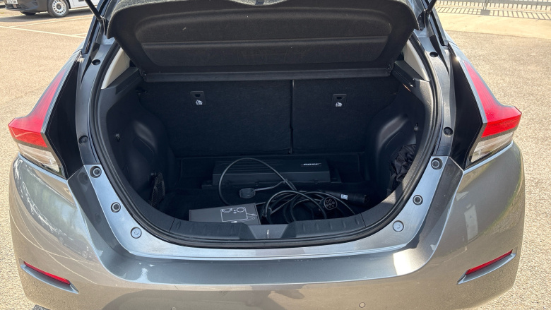 Nissan LEAF 160kW e+ Tekna 59kWh 5dr Auto Electric Hatchback